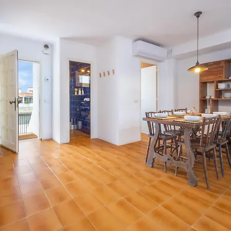 Encantadora Casa En Canales Holiday home