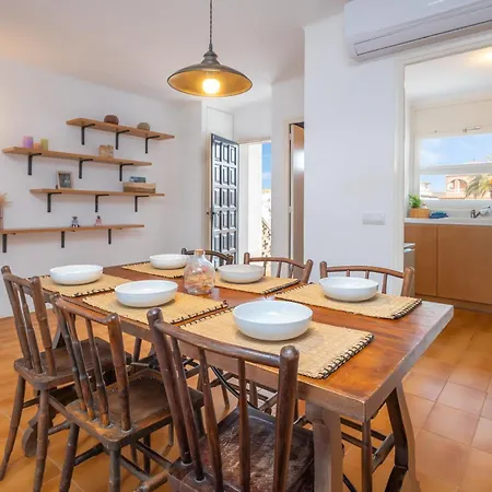 Encantadora Casa En Canales Holiday home Empuriabrava