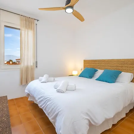 Encantadora Casa En Canales Empuriabrava