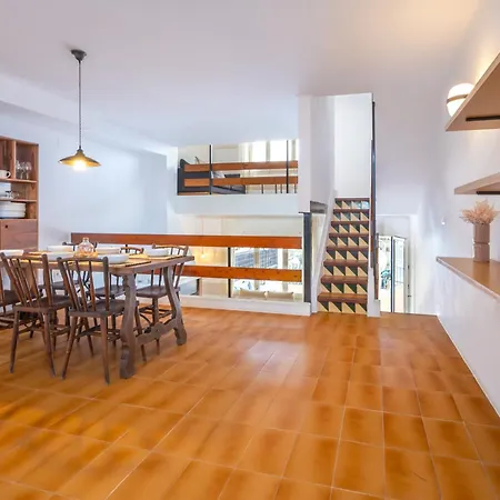 Encantadora Casa En Canales